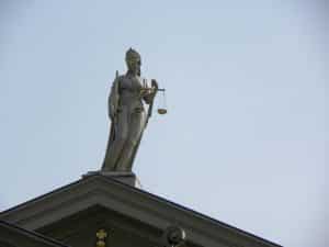 Read more about the article STJ: o artigo 155 do Código de Processo Penal não se aplica aos vereditos do Tribunal do Júri